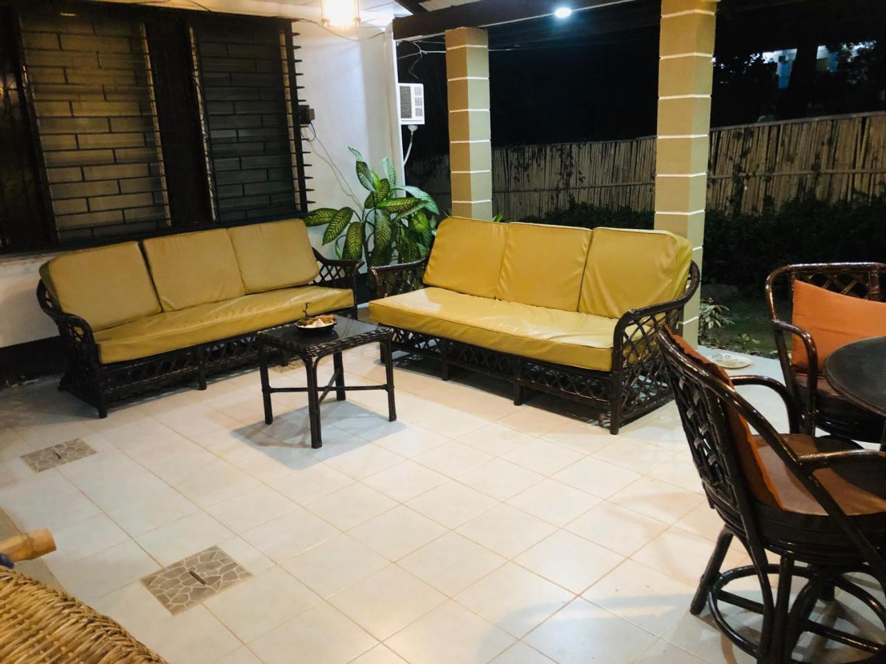 Matutina pensiónne Puerto Princesa Exterior foto